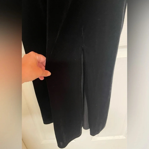 RIVER ISLAND Tonya Twist Neck Long Sleeve Velvet Dress Festive Chic Size 10 NWT - Picture 2 of 11